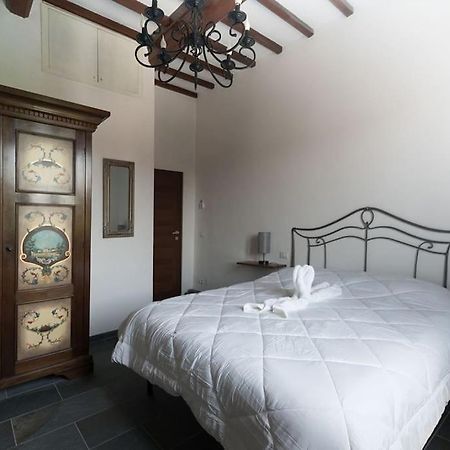 Casa Del Borgo Antico Lägenhet Poggibonsi Exteriör bild